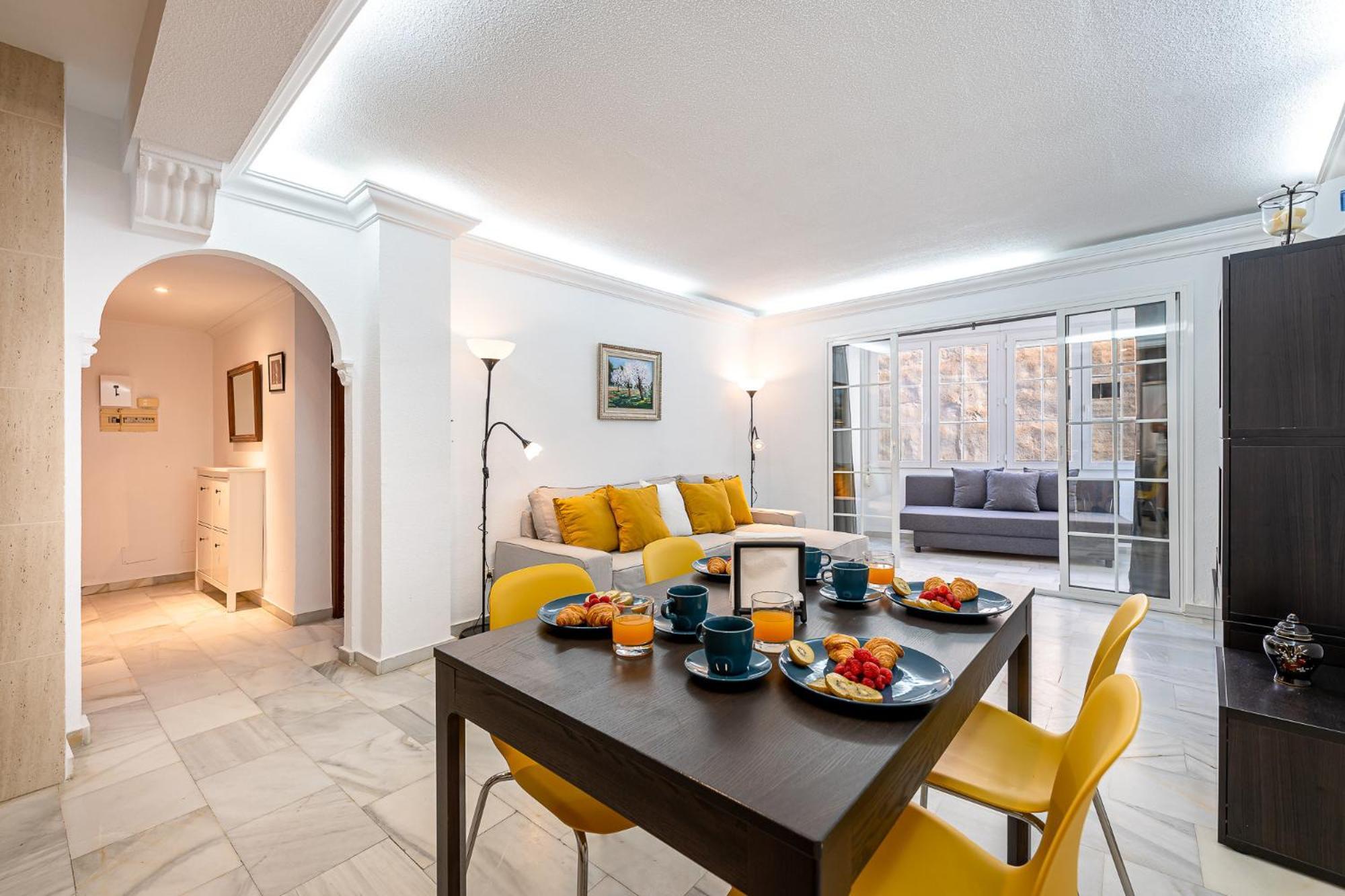 797 Holiday Rentals - Piso Para 3 En La Carihuela Con Piscina 托雷莫利诺斯 外观 照片