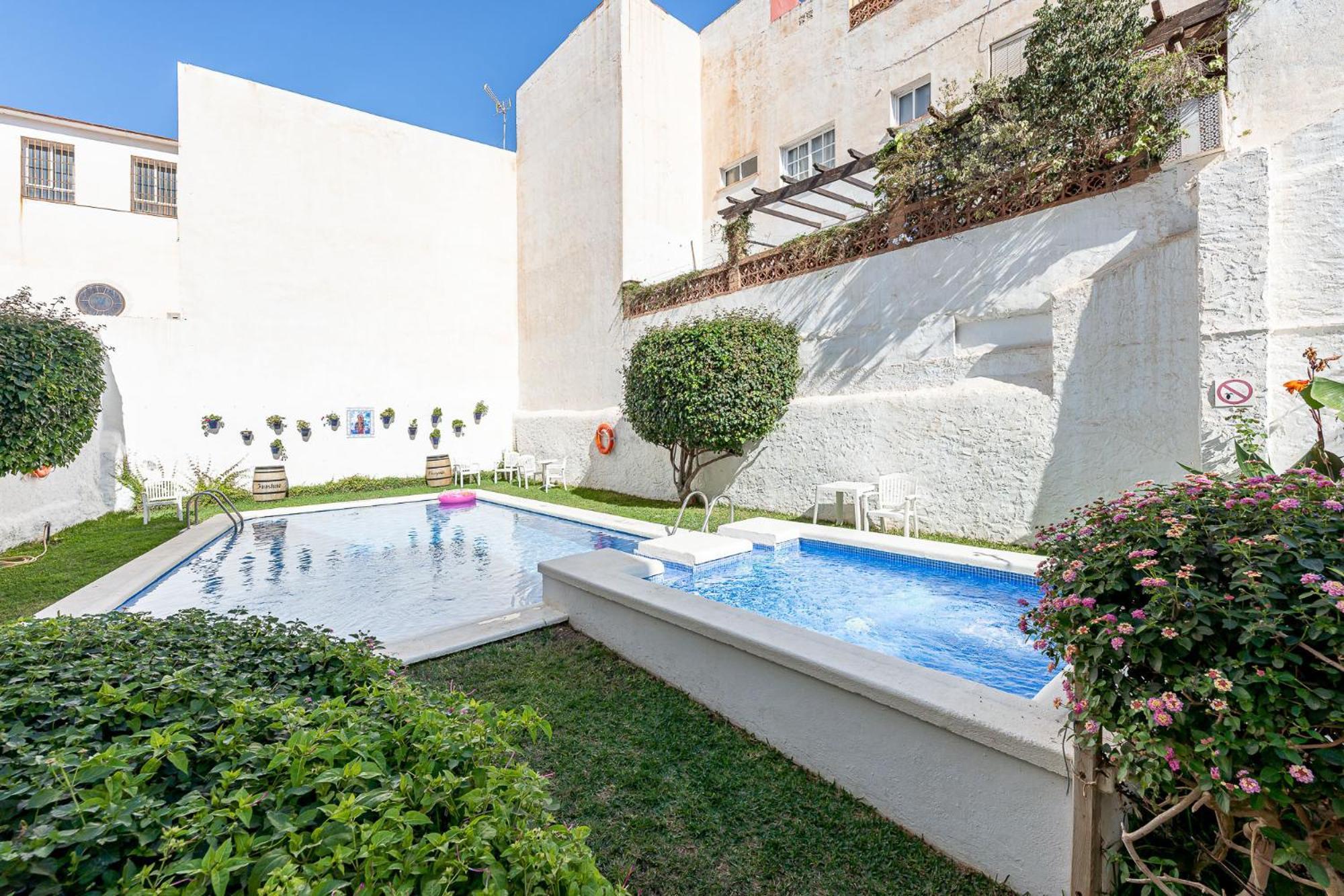 797 Holiday Rentals - Piso Para 3 En La Carihuela Con Piscina 托雷莫利诺斯 外观 照片